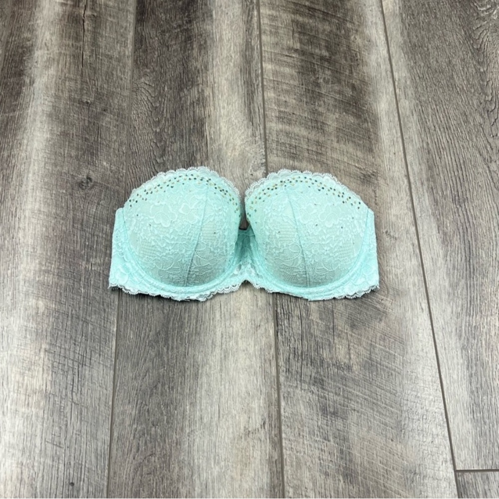 32DD VS Teal Lace Jewel Bra‎